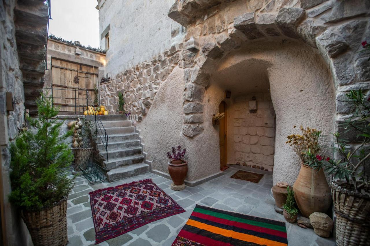 Maze Of Cappadocia Hotel Uchisar Exterior photo
