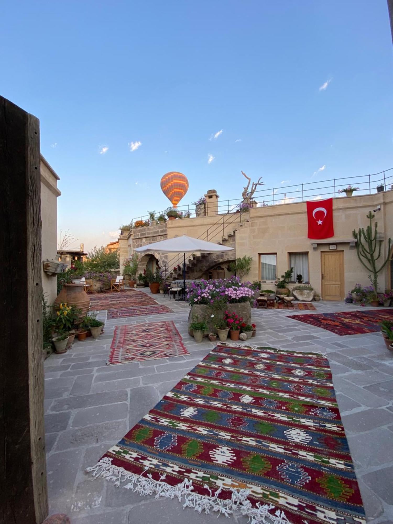 Maze Of Cappadocia Hotel Uchisar Exterior photo