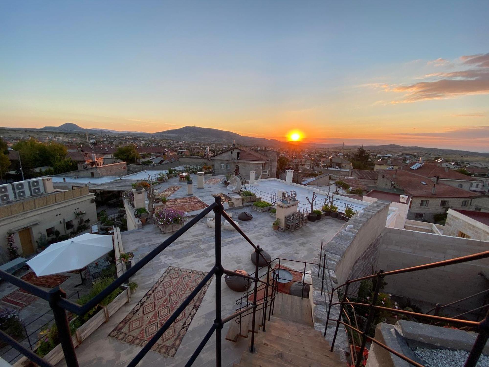 Maze Of Cappadocia Hotel Uchisar Exterior photo